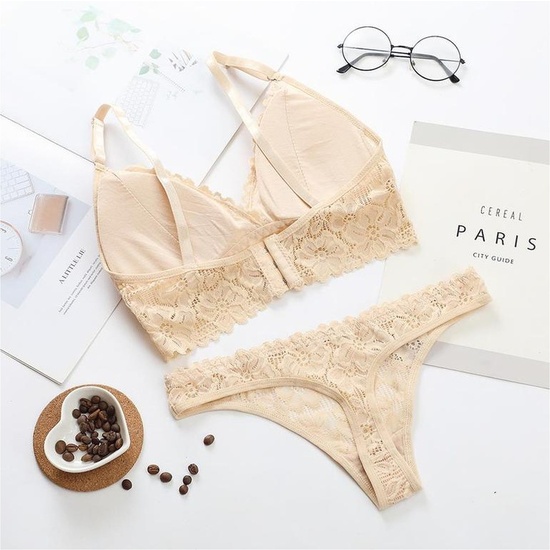 BRA AND PANTIES SET WITH FLORAL DESIGN AND TRANSPARENCIES OFFICE FLESH